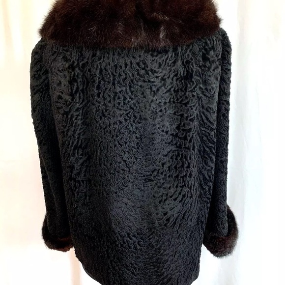 Vintage Black Shearling Coat With Mink Collar - Size Medium - Picture 5 of 7